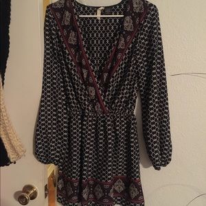 Patterned Long Sleeve Dress